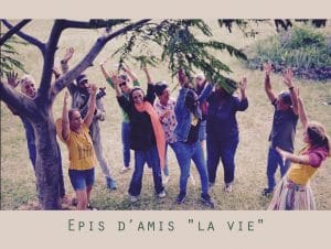 LA VIE, Èpis d’amis